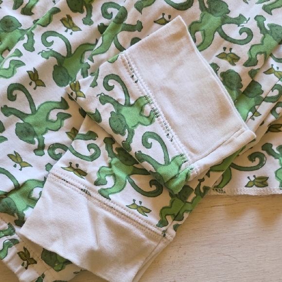 Roller Rabbit Green Monkey Kids Pajama Set - Picture 4 of 4